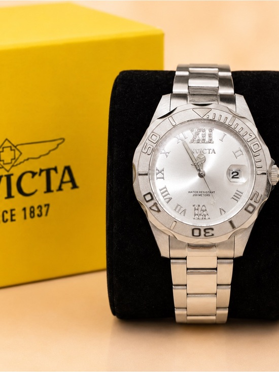 Invicta Accessories - Invicta PRO DIVER 38 mm watchSilver Stainless Steel Bracelet Watch on Yellow Box